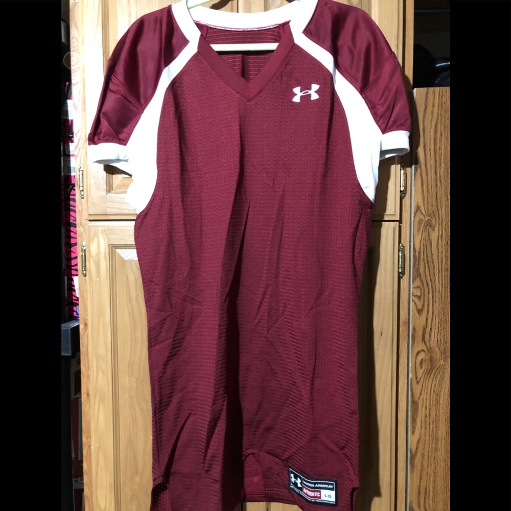 Under Armour Cardinal Football Jersey Large NEW